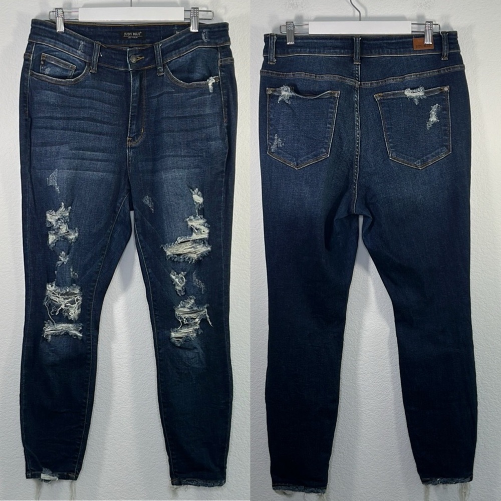 Judy Blue High Waist Distressed Skinny Jeans size 14W - Picture 2 of 9